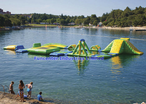 High Durability Bouncy Water Park , Aqua Sports Water Park Sea Water Corrosion Preventive