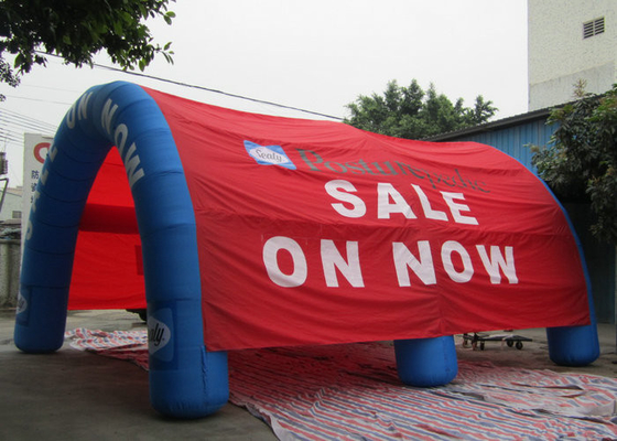 custom blow up displays