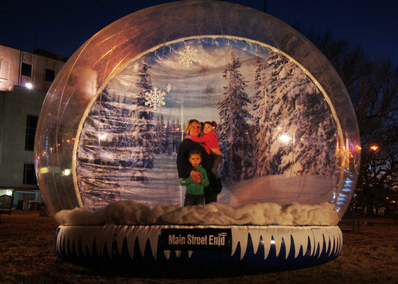 Xmas Promotion Large Inflatable Globe Fake Snow Type Clear PVC Materials