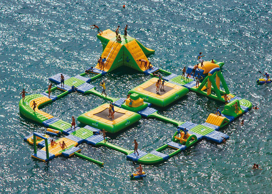 High Durability Bouncy Water Park , Aqua Sports Water Park Sea Water Corrosion Preventive